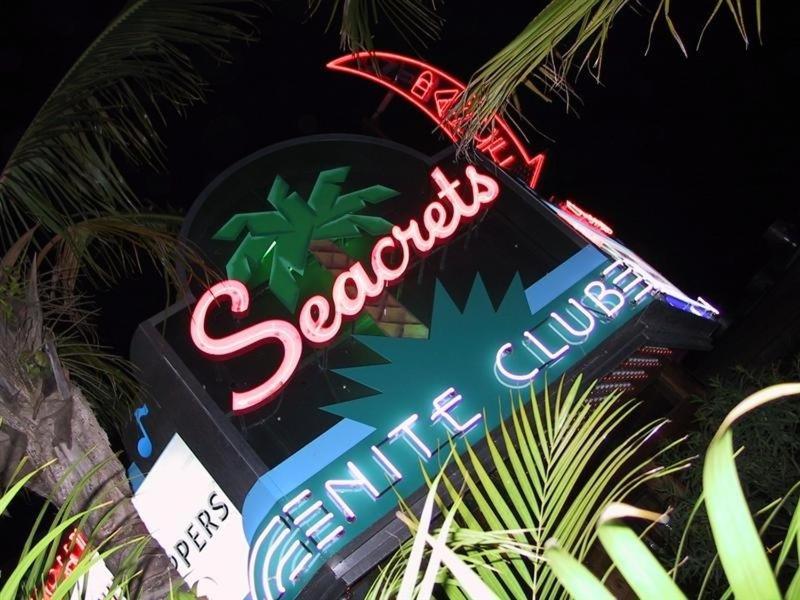Seacrets Hotel Ошен Сити Экстерьер фото
